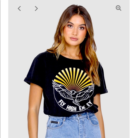 Lost in Lunar black Tshirt - Picture 1 of 1